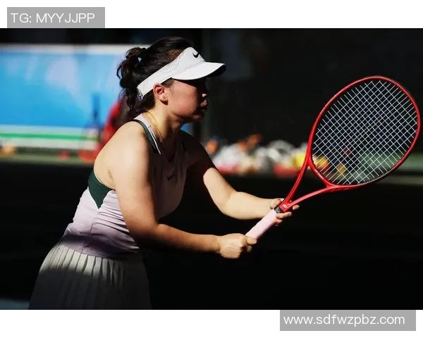 重庆网球队在城市联赛中的灵活性表现引发关注与讨论